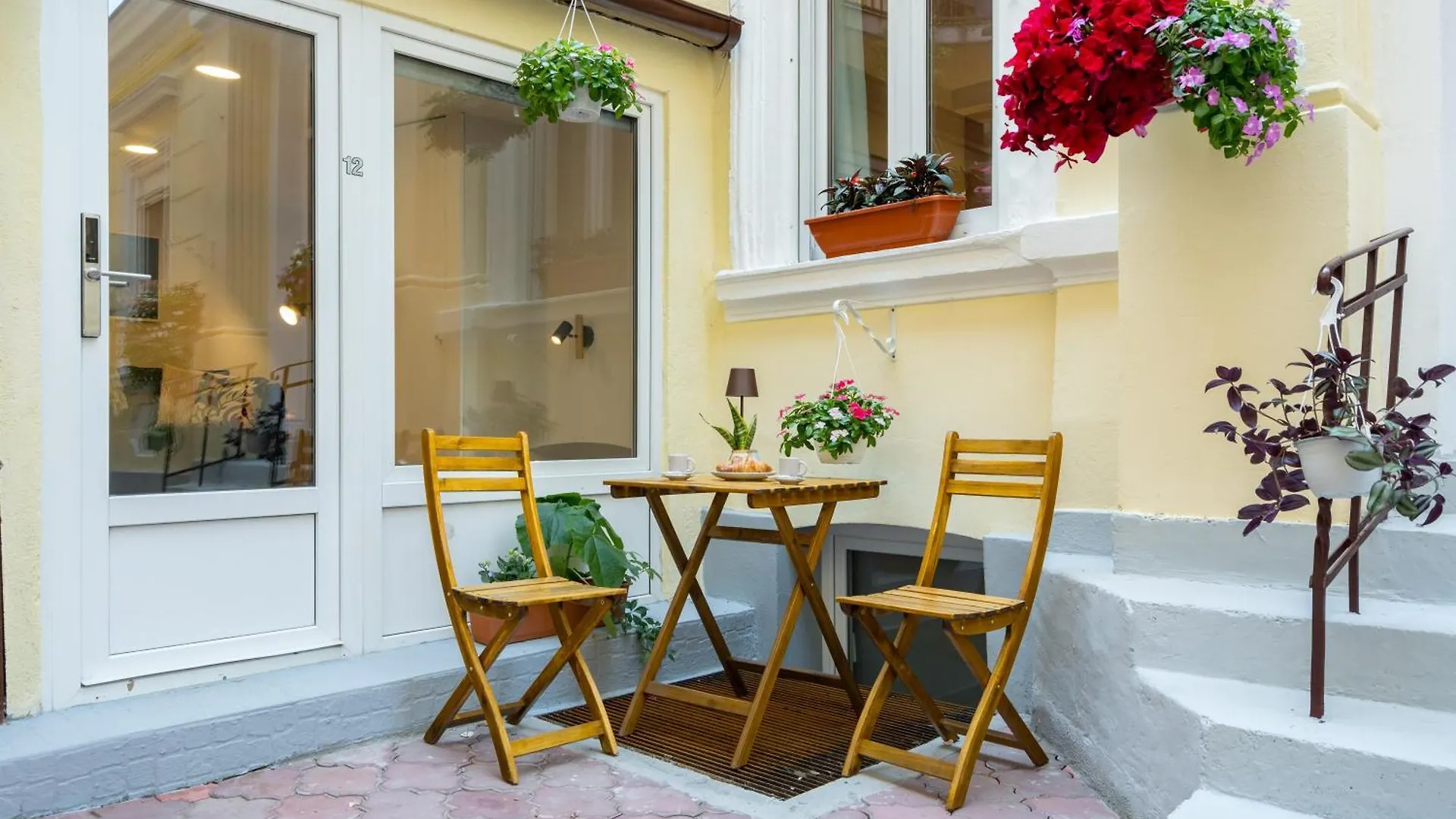 Emil Balaban Luxury Apart-Hotel Bucharest Romania