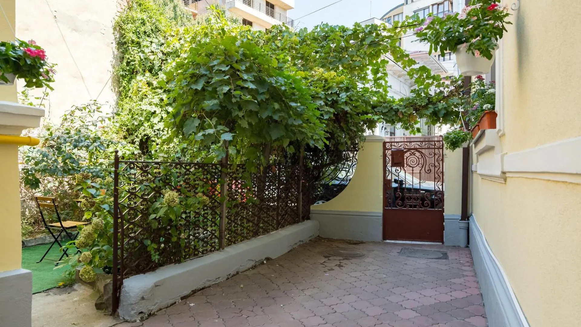 Emil Balaban Luxury Apart-Hotel Bükreş 3*,  Romanya