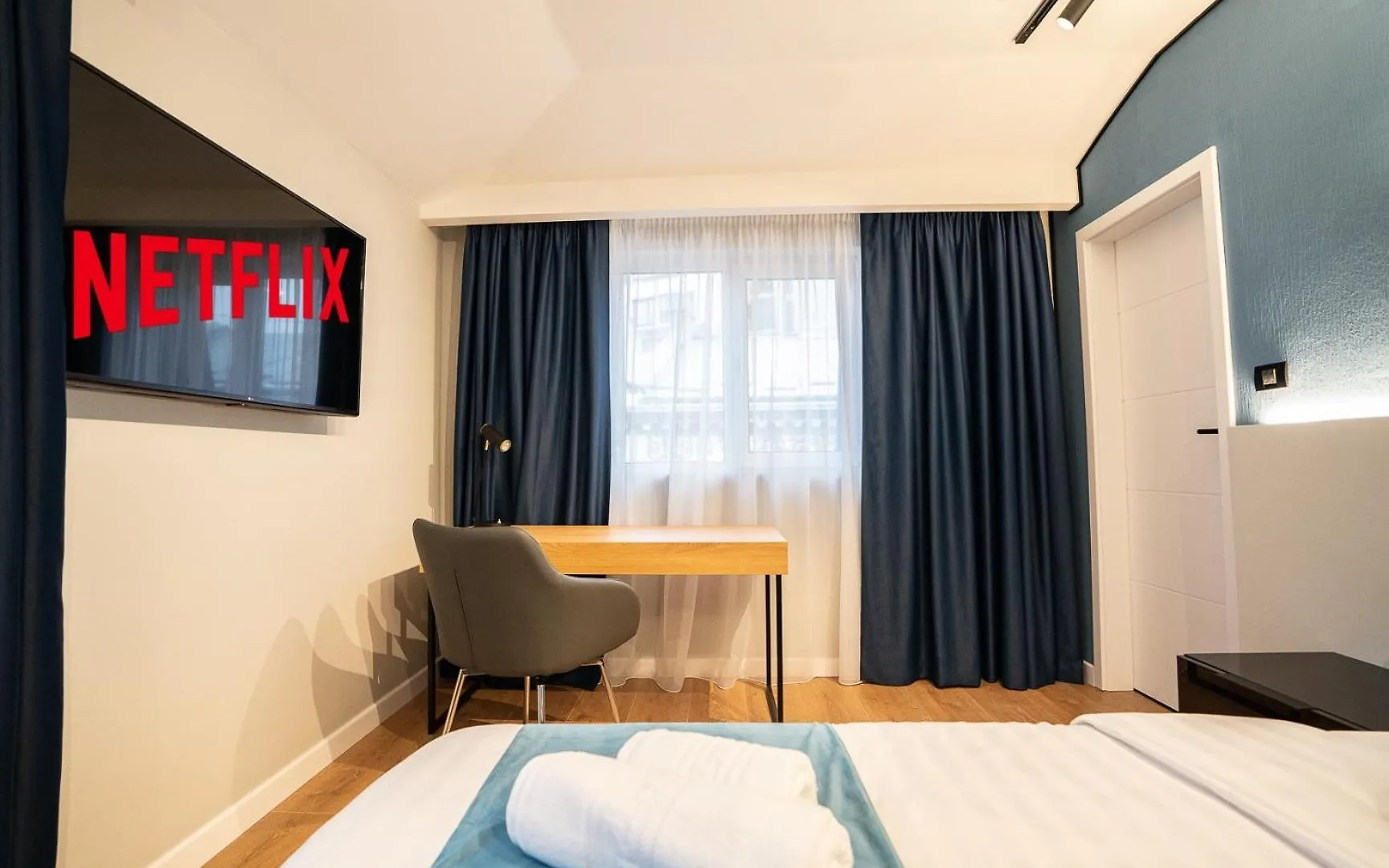 Emil Balaban Luxury Apart-Hotel Bükreş 3*,  Romanya