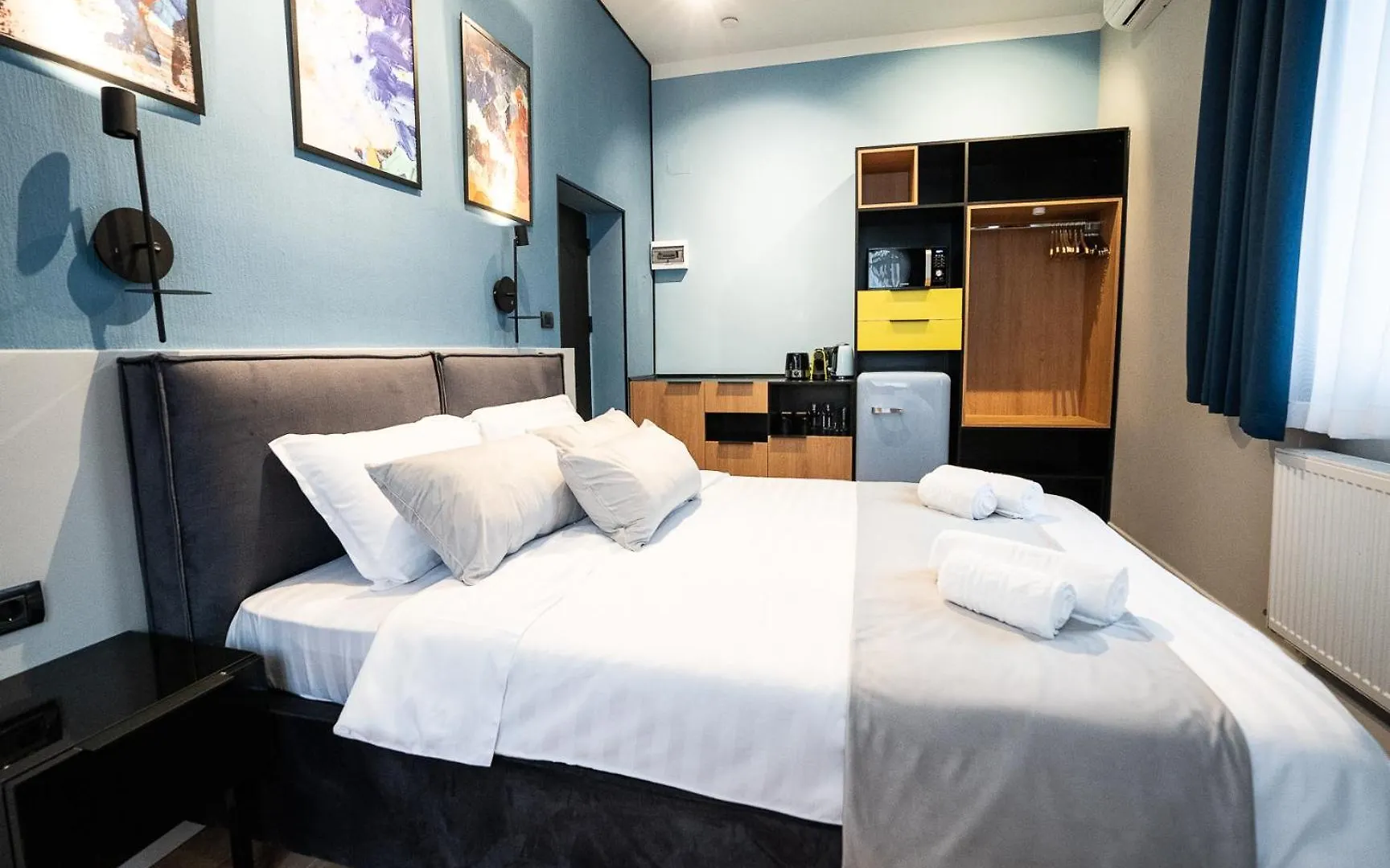 Emil Balaban Luxury Apart-Hotel Bükreş 3*,